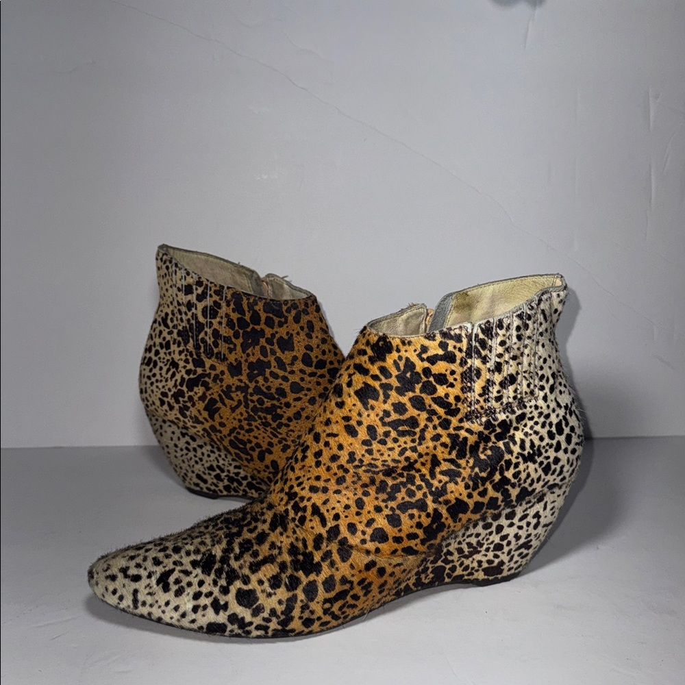 Matisse Animal Print Leopard Print Genuine Leather Ankle Boots Booties Sz 8.5